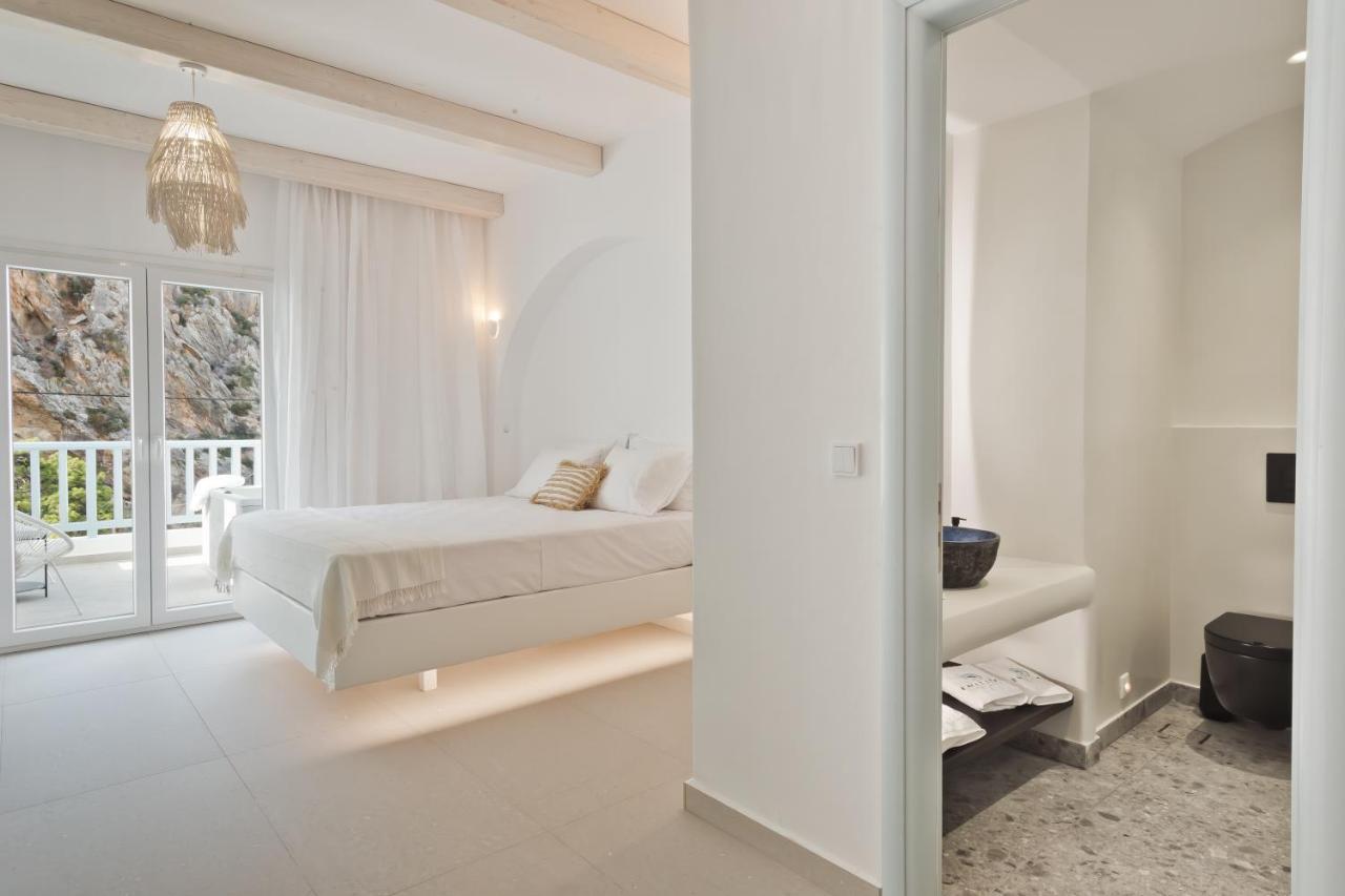 Enilion Luxury Suites Kyra Panagia Zewnętrze zdjęcie