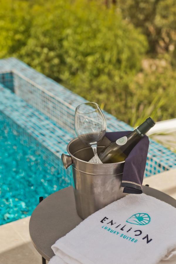 Enilion Luxury Suites Kyra Panagia Zewnętrze zdjęcie