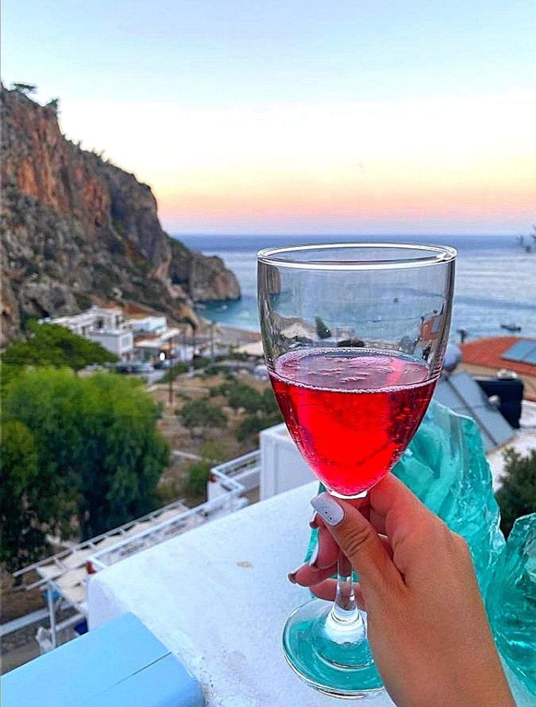 Enilion Luxury Suites Kyra Panagia Zewnętrze zdjęcie