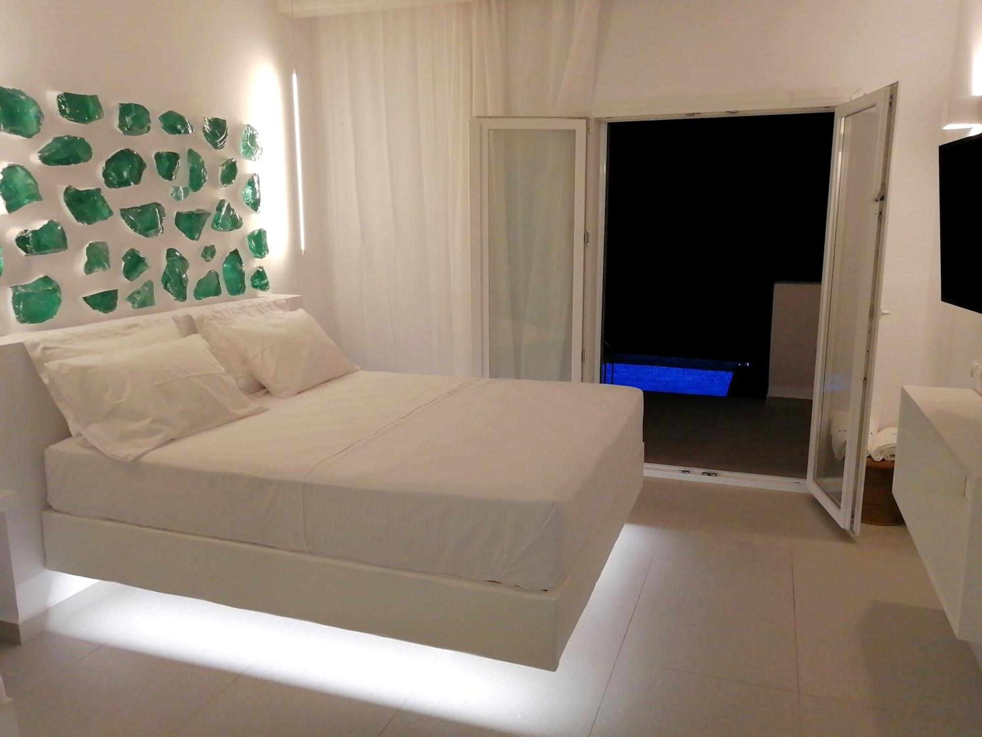 Enilion Luxury Suites Kyra Panagia Zewnętrze zdjęcie
