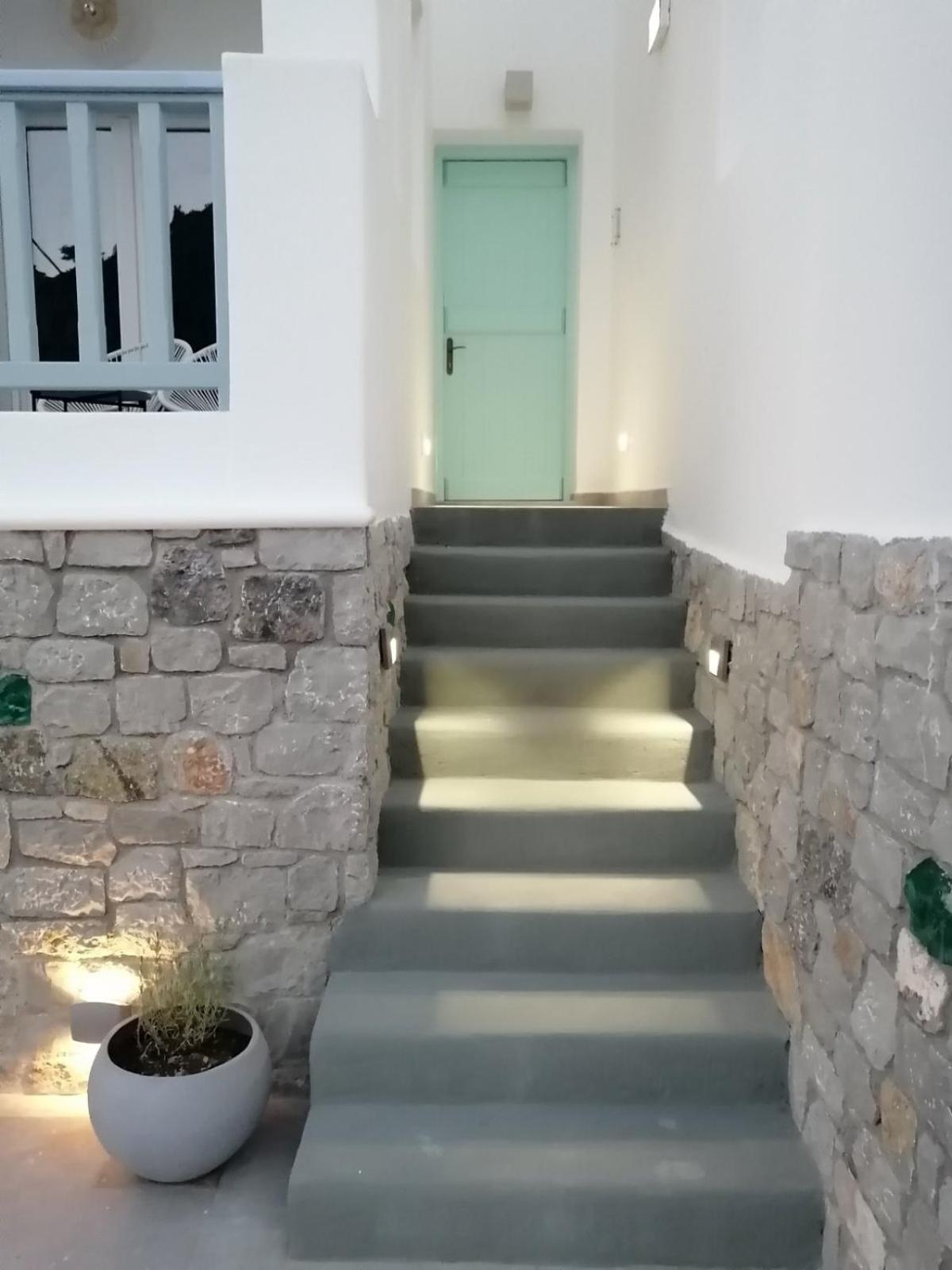 Enilion Luxury Suites Kyra Panagia Zewnętrze zdjęcie