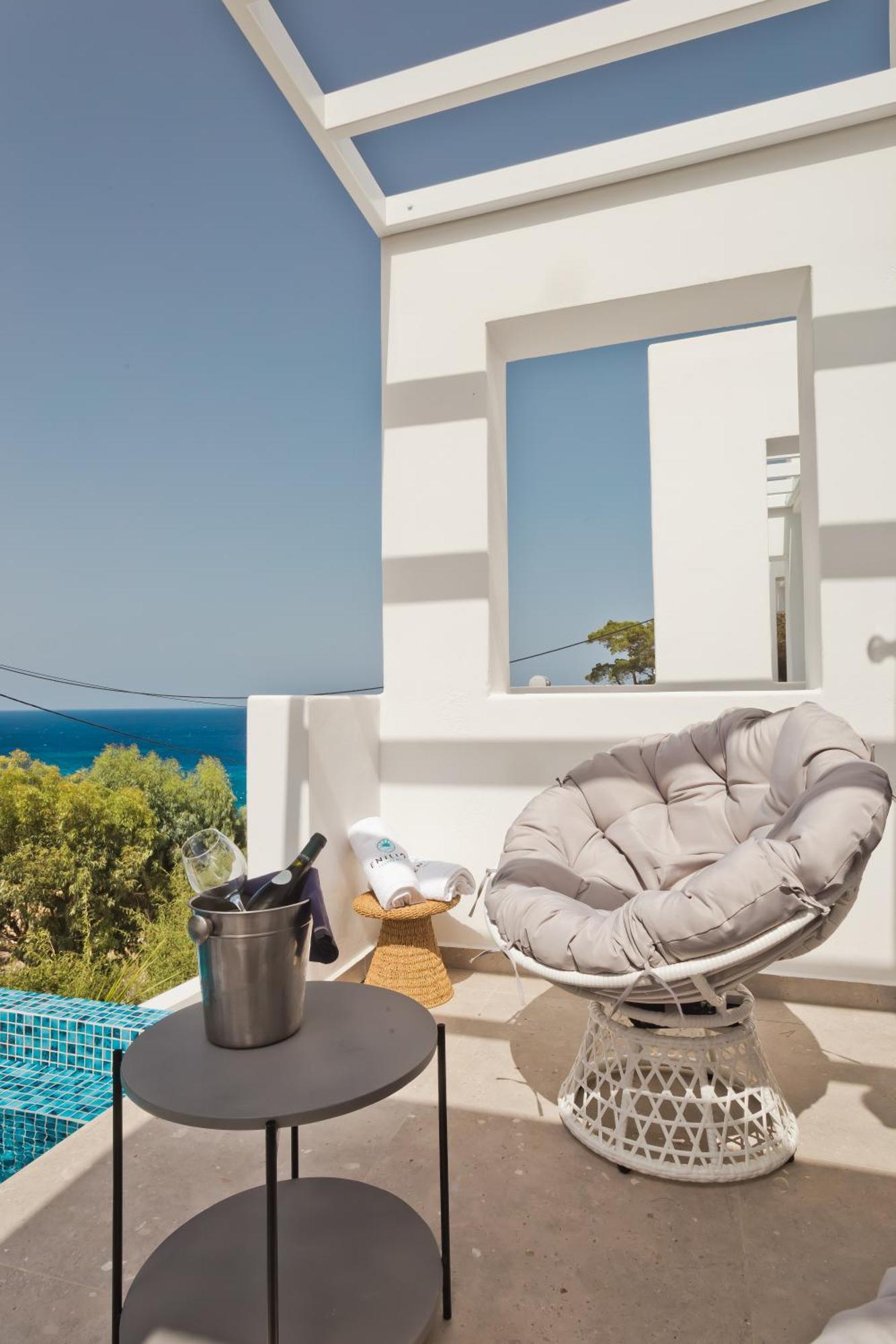 Enilion Luxury Suites Kyra Panagia Zewnętrze zdjęcie