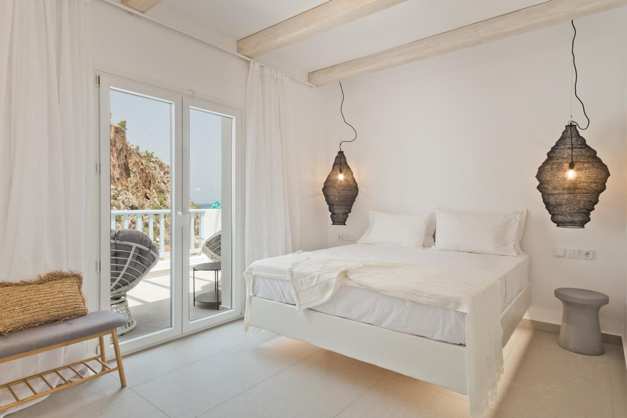 Enilion Luxury Suites Kyra Panagia Zewnętrze zdjęcie