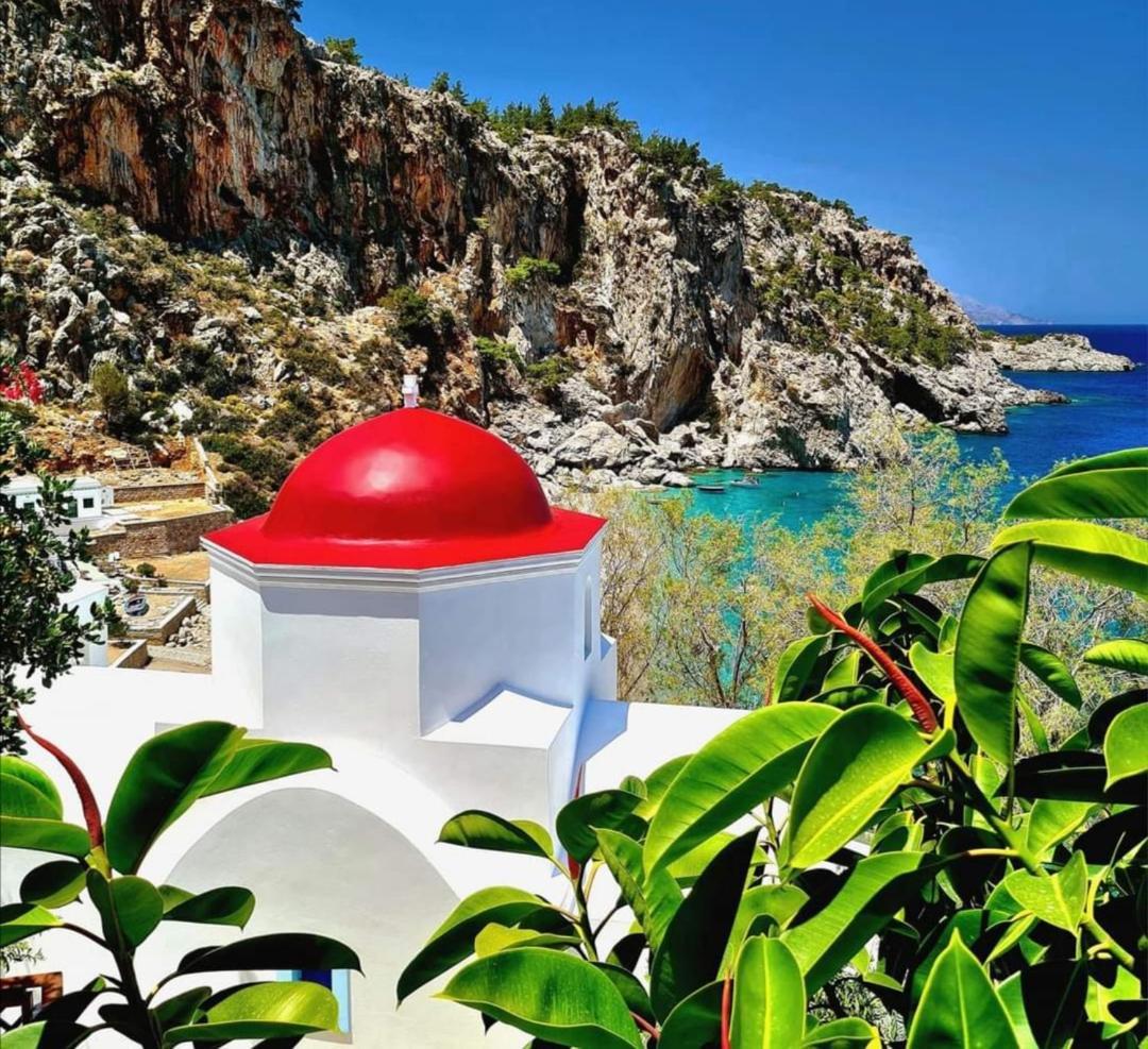 Enilion Luxury Suites Kyra Panagia Zewnętrze zdjęcie
