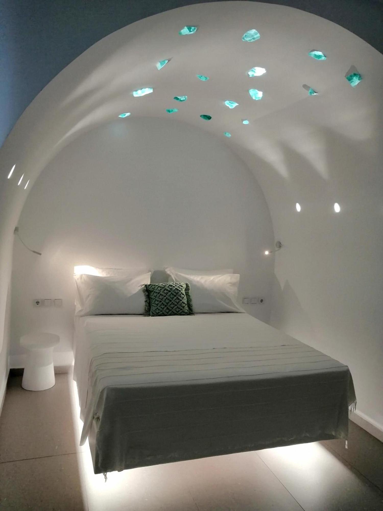 Enilion Luxury Suites Kyra Panagia Zewnętrze zdjęcie